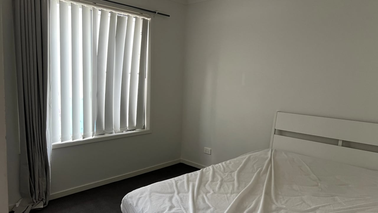 Room with ensuite in a share house