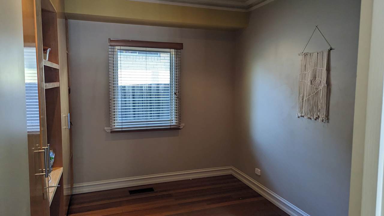 Unfurnished room in a share house