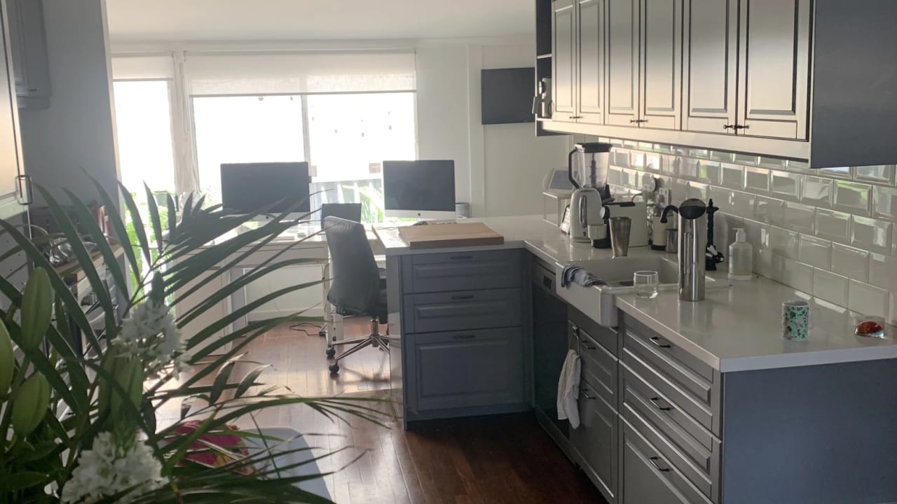 Room in a share house