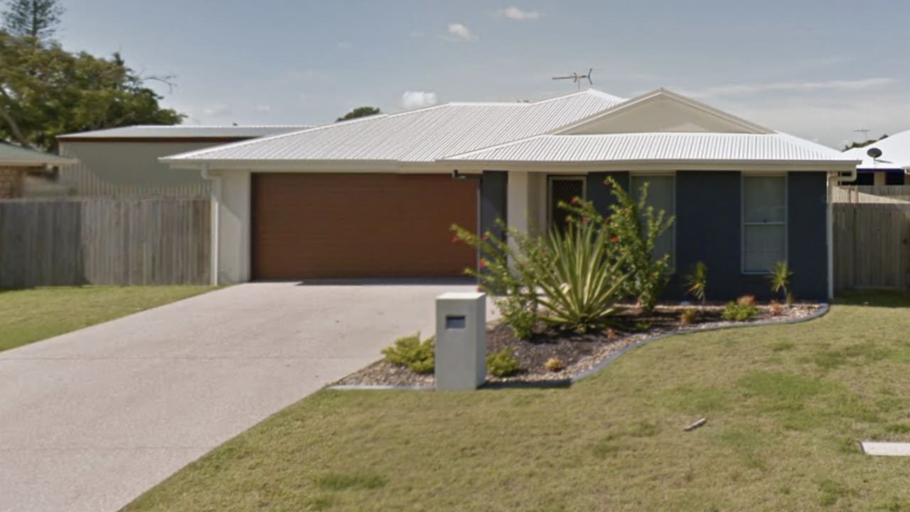 Unfurnished room with own bathroom