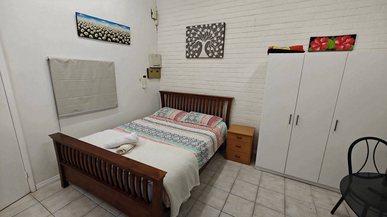Furnished room studio flat for rent
