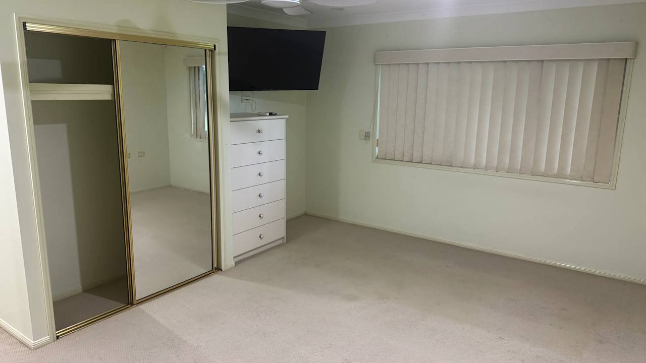 Room with ensuite in a share house