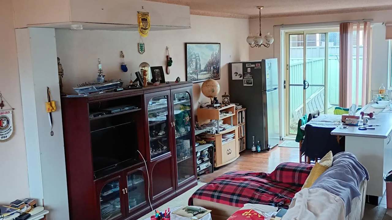 Furnished room in a share house