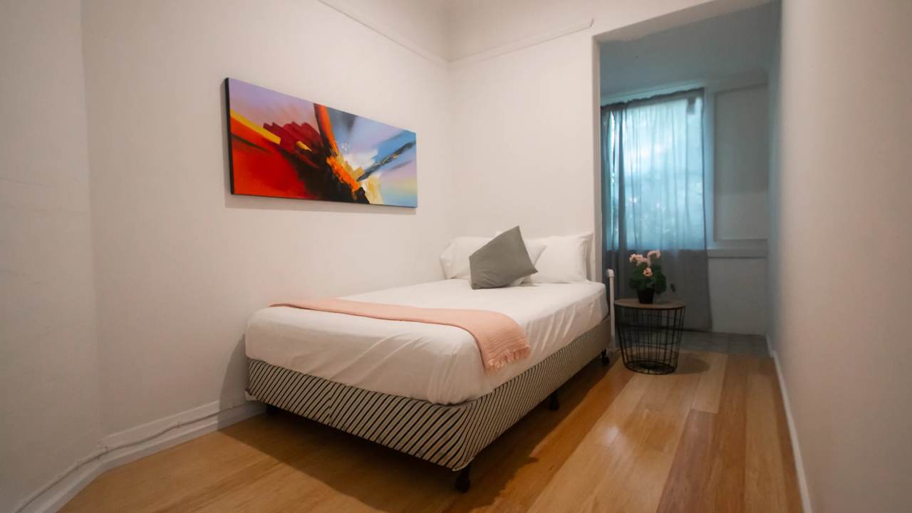 Furnished room in a share house