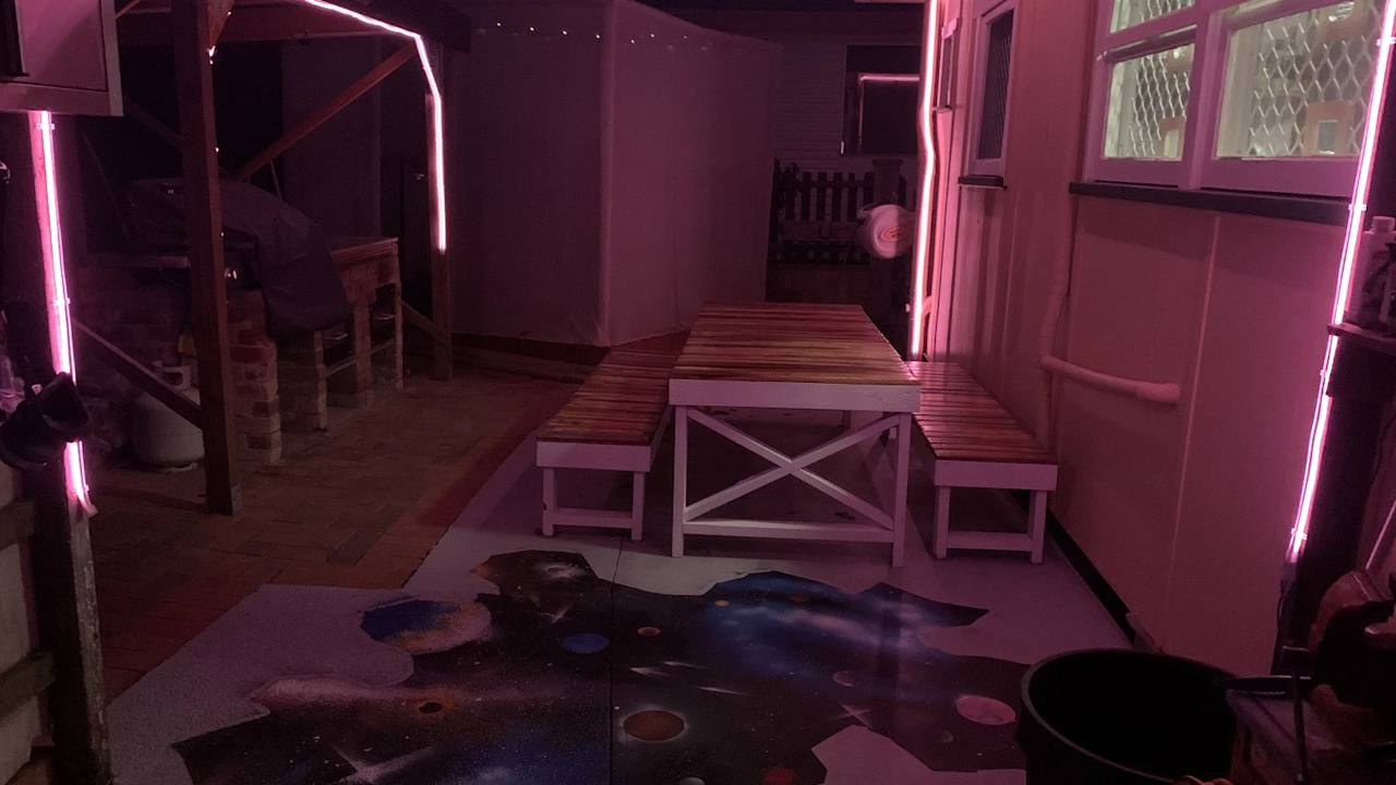 Furnished room in a share house