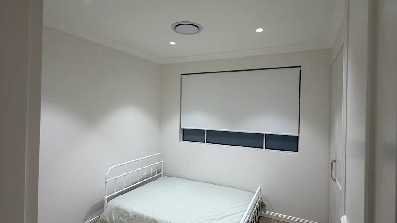 Unfurnished room in a share house