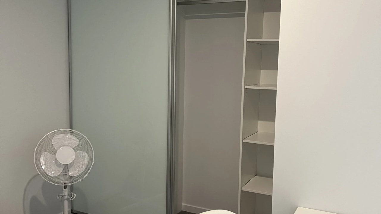 Furnished room with own bathroom