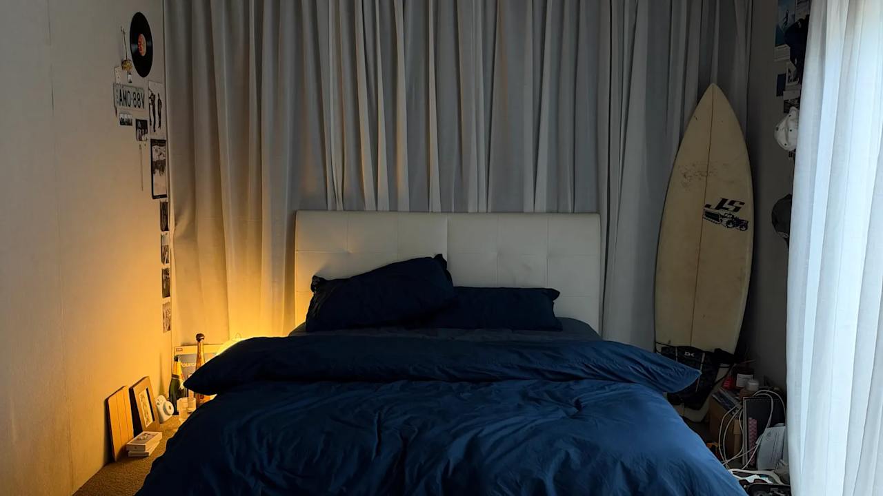 Room in a share house