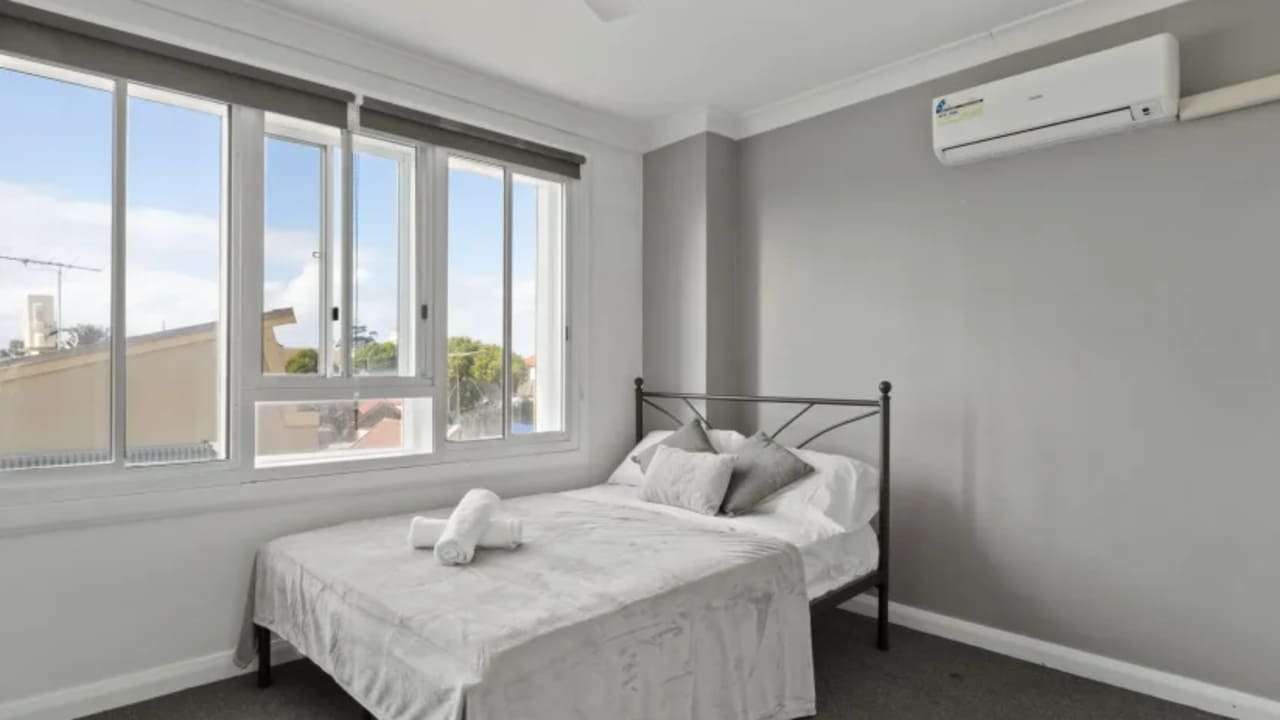Furnished room with ensuite in a share house