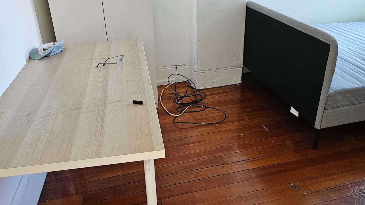 Furnished room in a flatshare