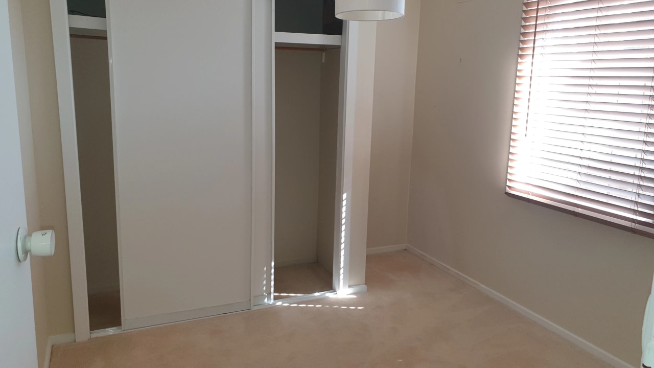 Unfurnished room in a share house