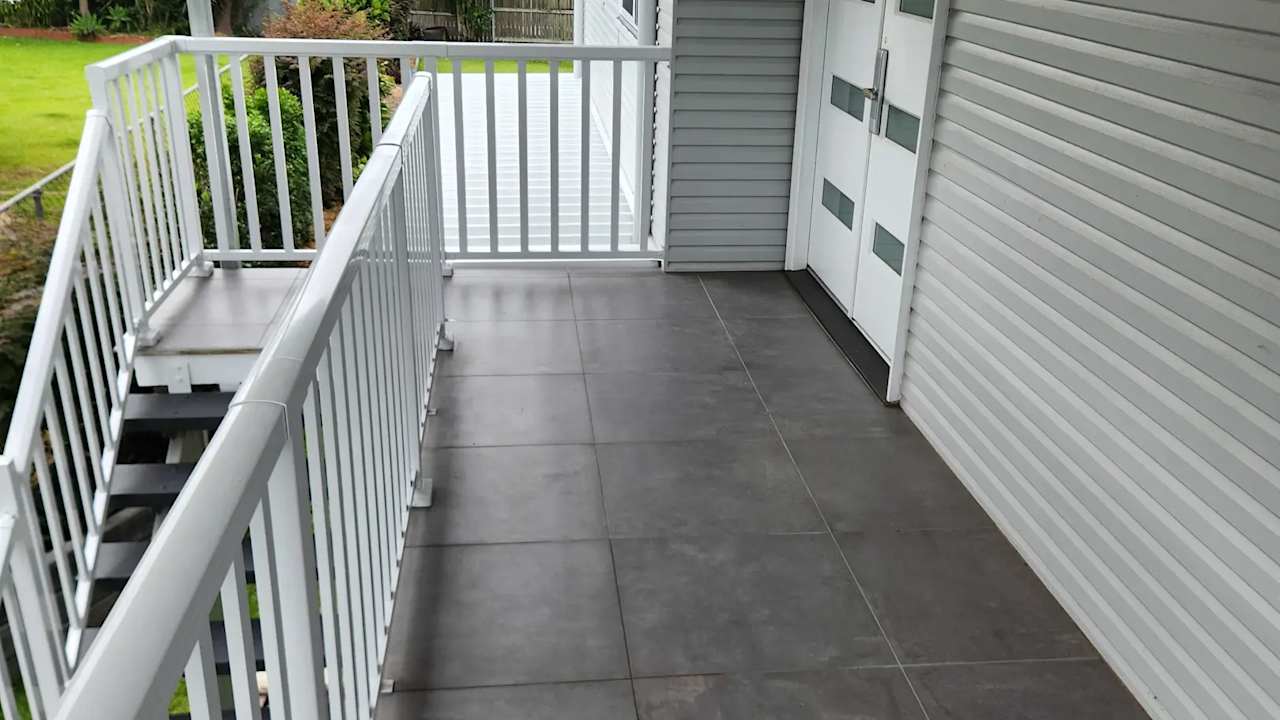 Whole property with 2 rooms for rent