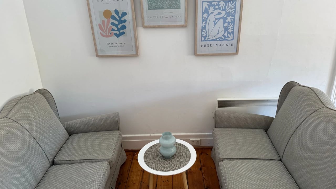 Whole property with 3 rooms for rent