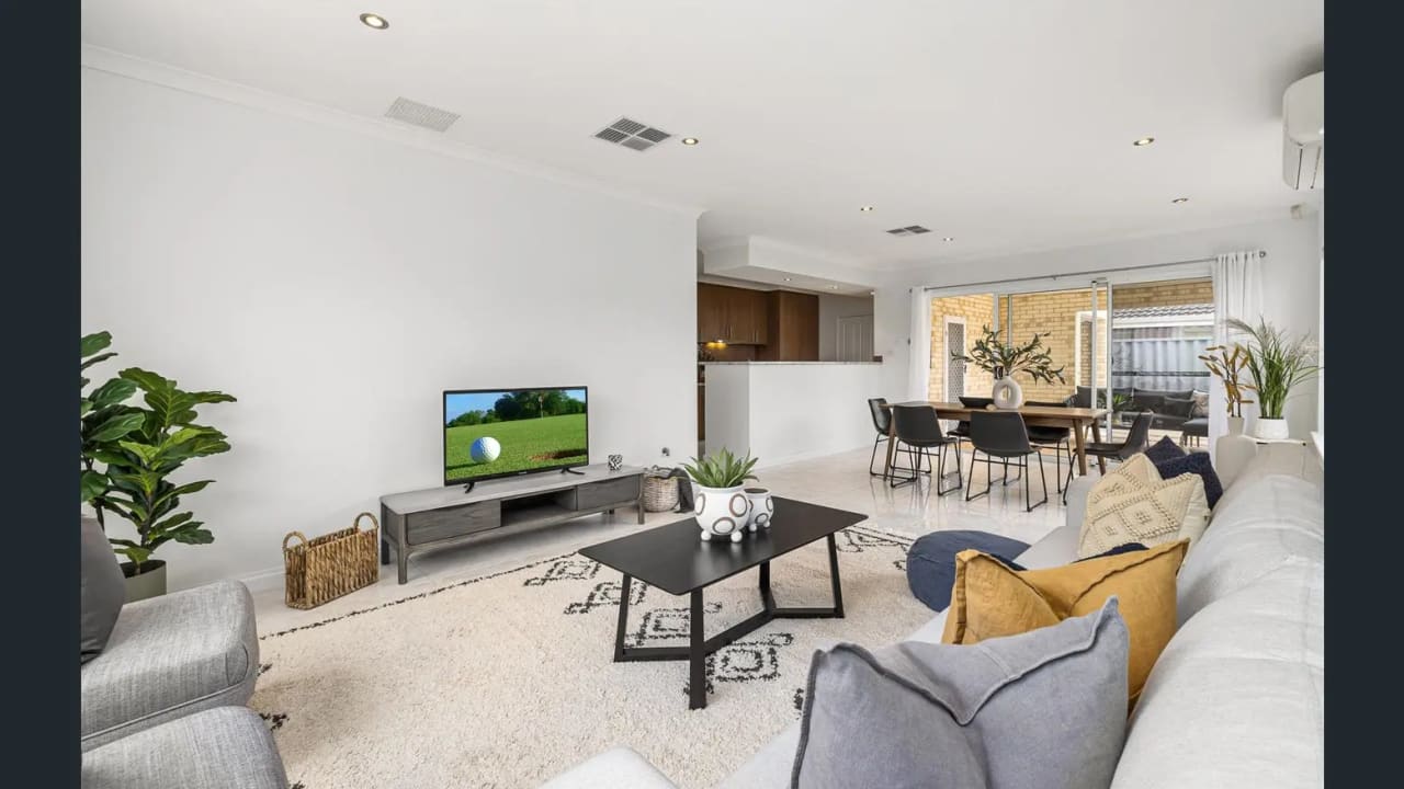 Room in a share house