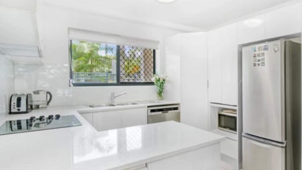Unfurnished room with own bathroom