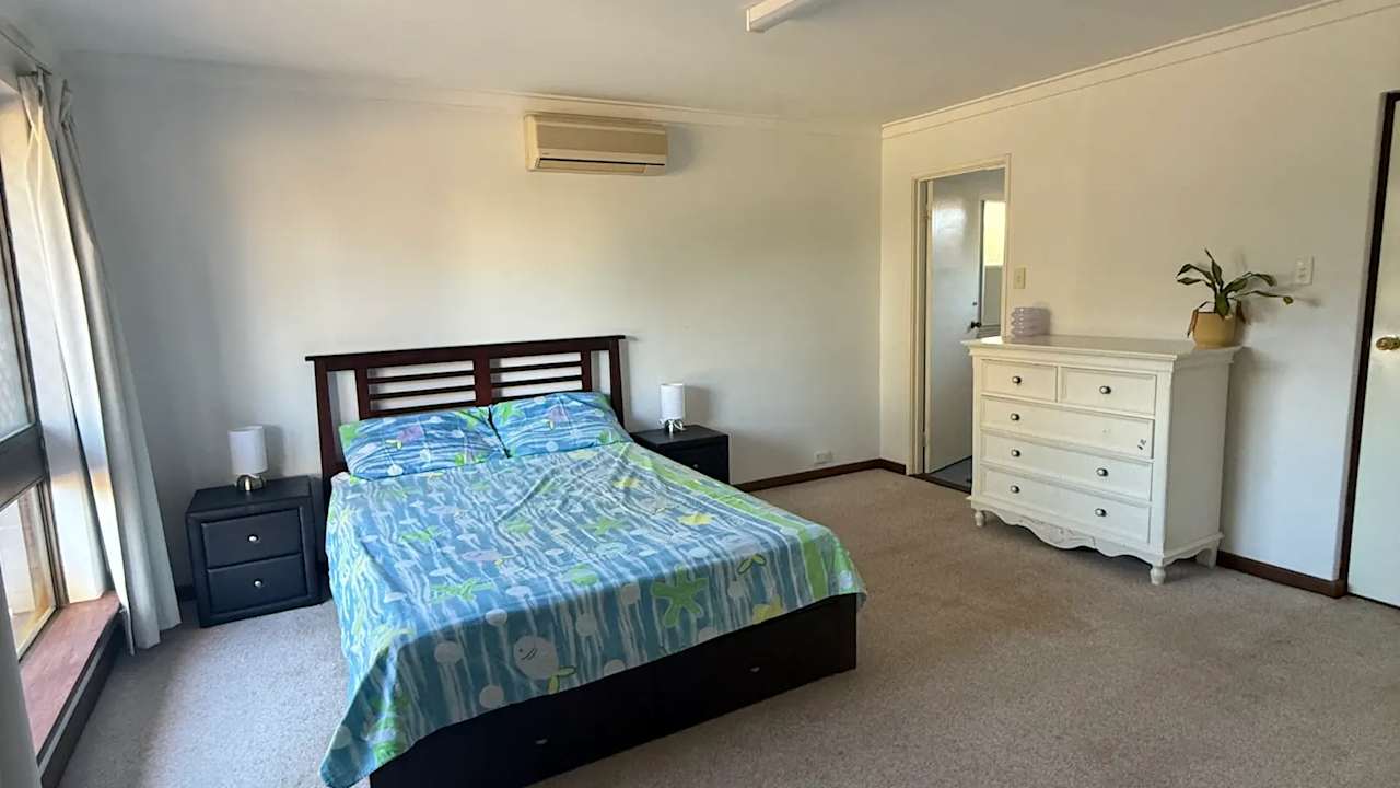 Furnished room with ensuite in a share house