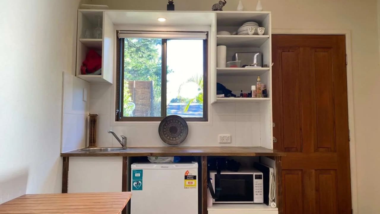 Furnished room granny flat for rent
