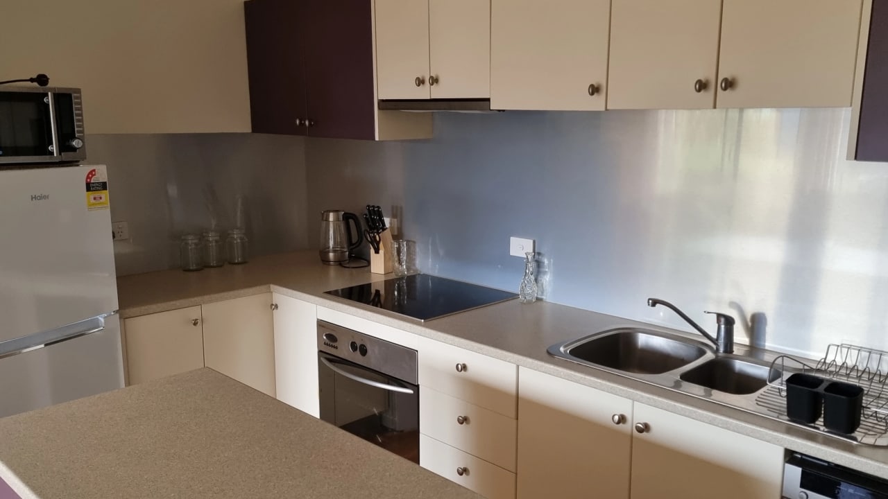 Whole property with 2 rooms for rent