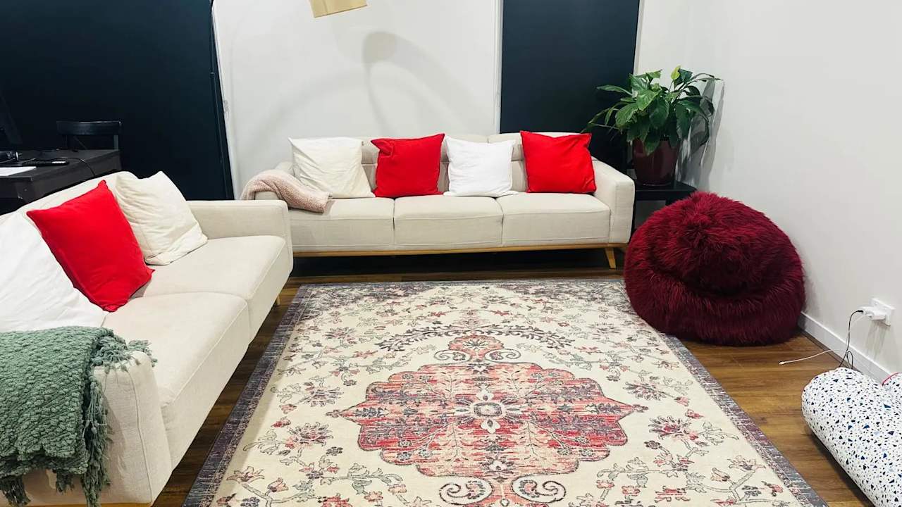 Room in a share house