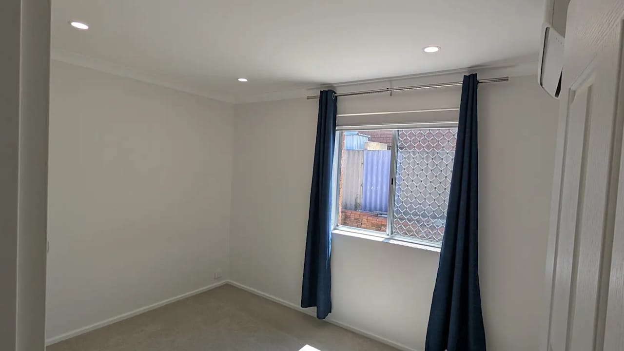 Unfurnished room in a share house