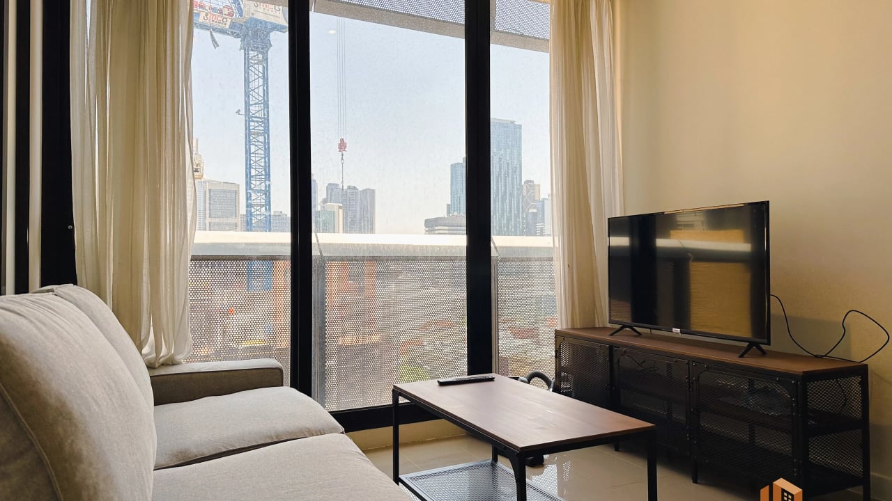 Furnished room in a flatshare