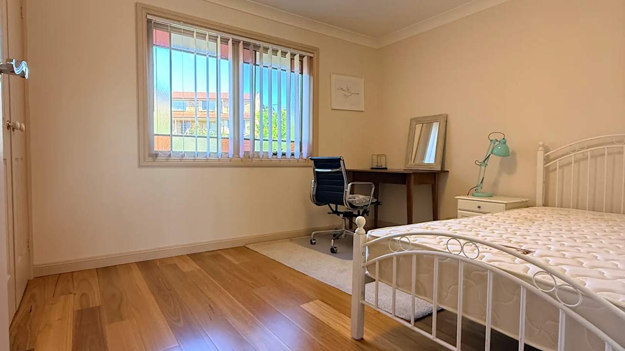 Furnished room with own bathroom