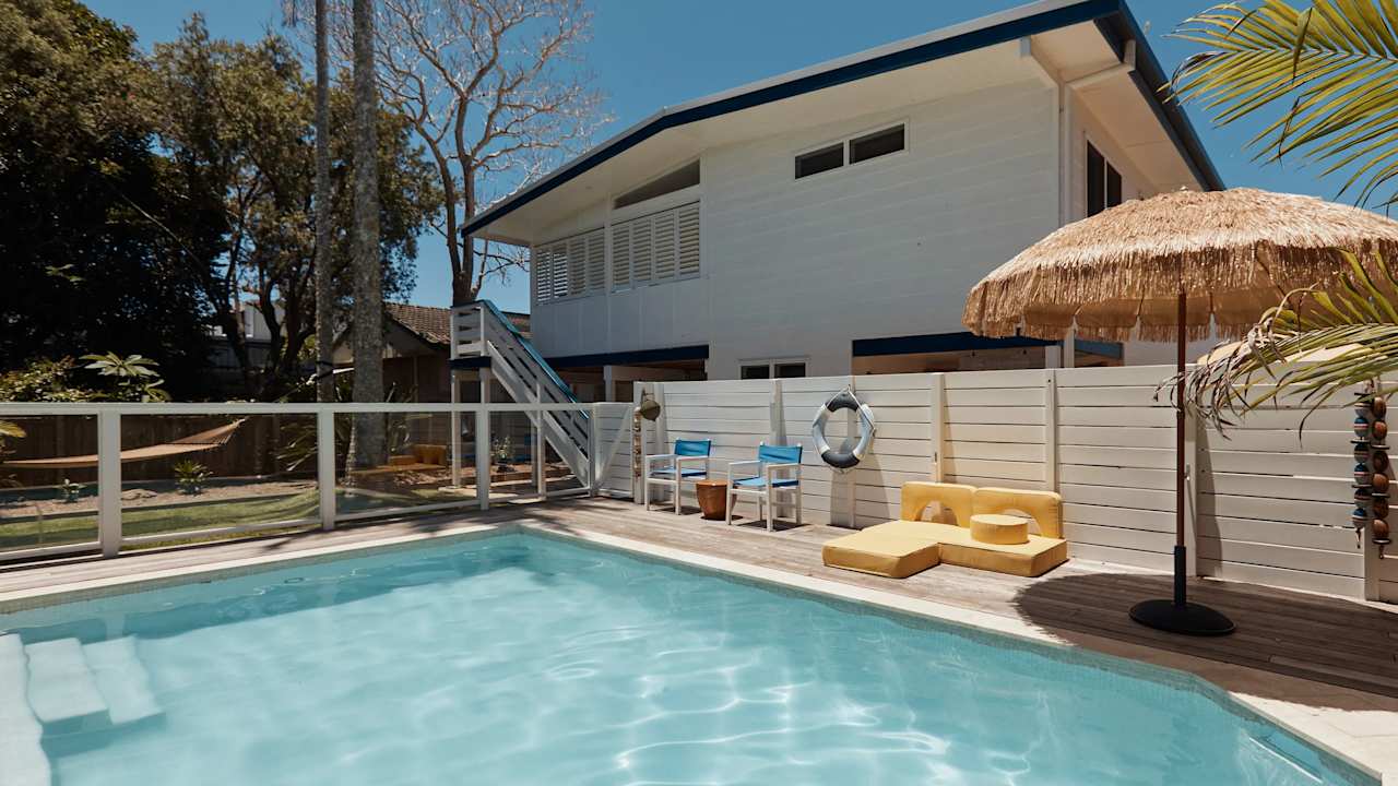 Whole property with 4 rooms for rent