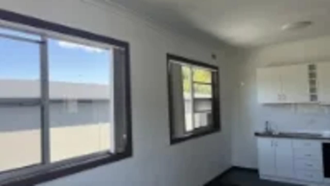 Room studio flat for rent