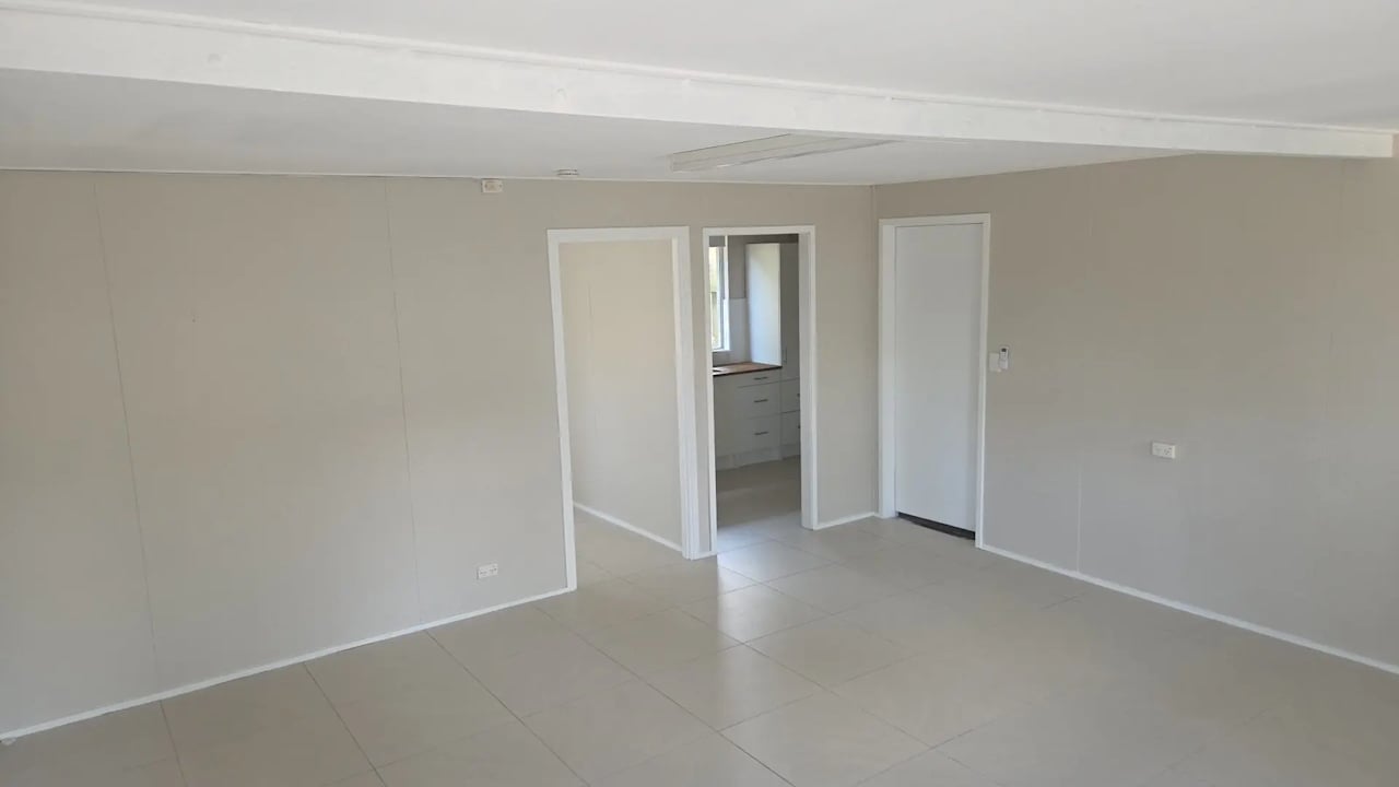 Unfurnished room with own bathroom