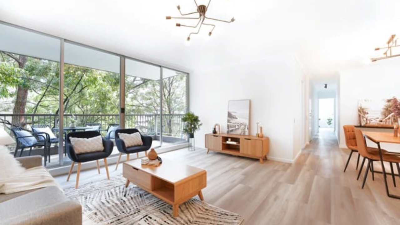 Furnished room in a flatshare