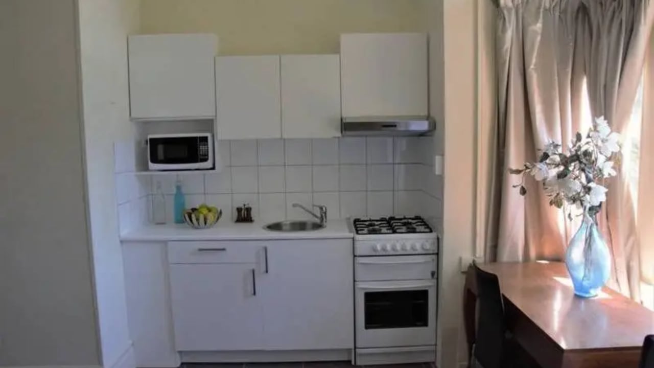 Furnished room studio flat for rent