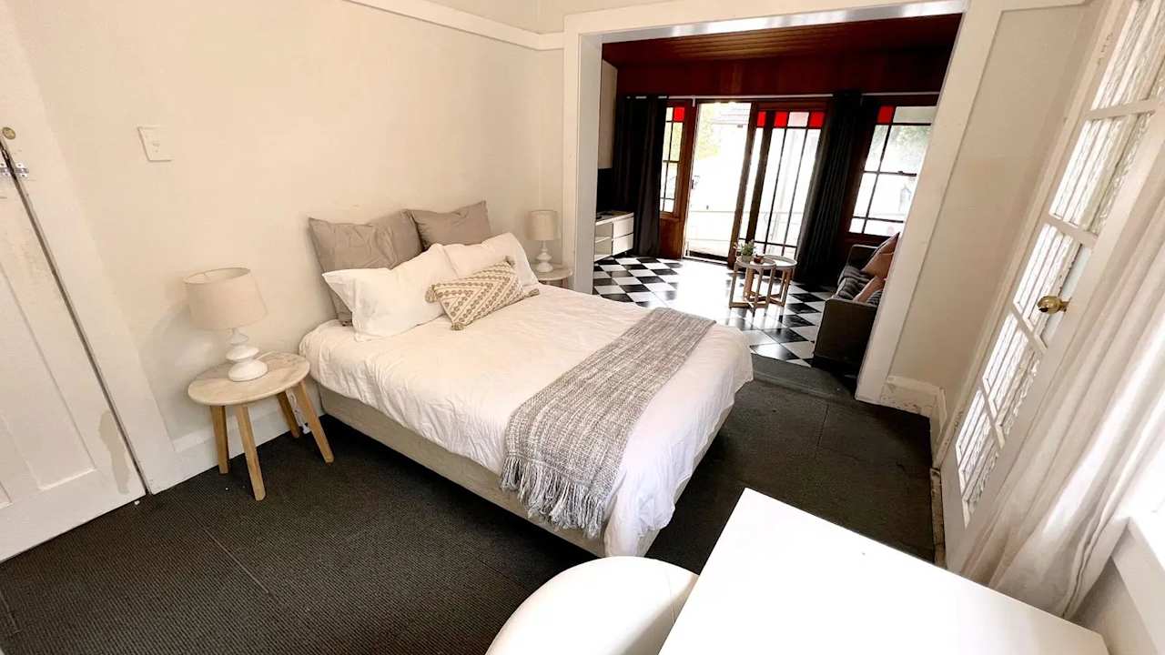 Room in a share house