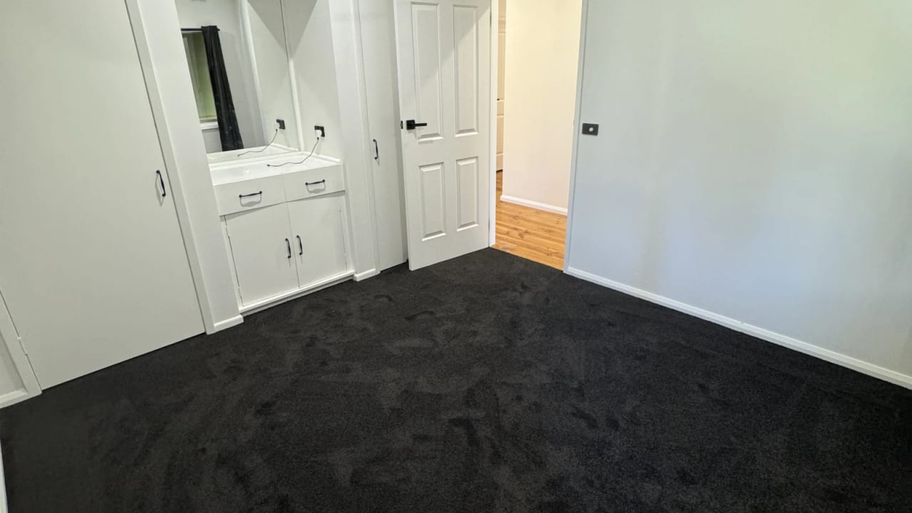 Room in a share house