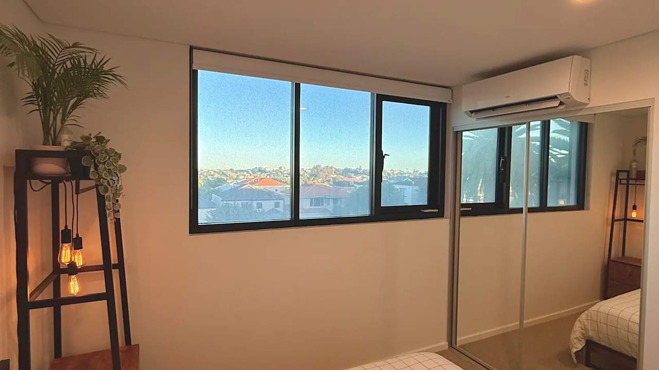 Furnished room with own bathroom