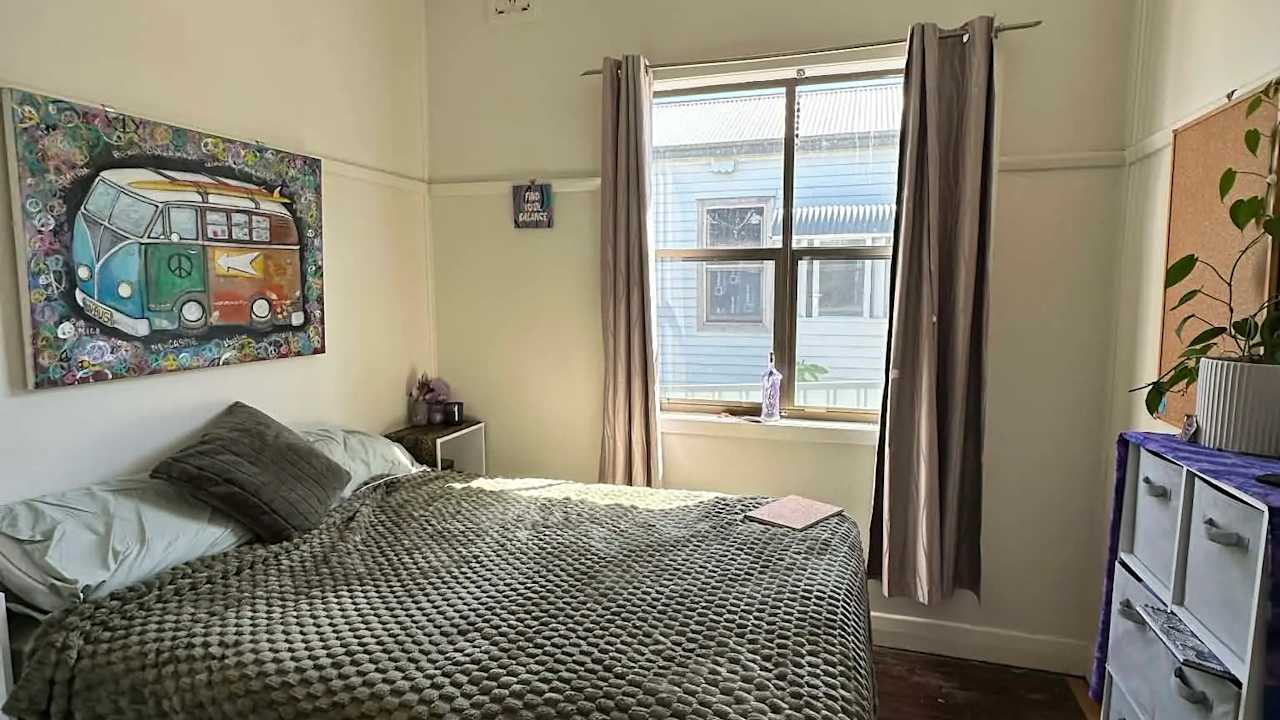 Unfurnished room in a share house
