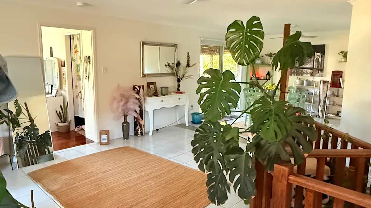 Unfurnished room in a share house