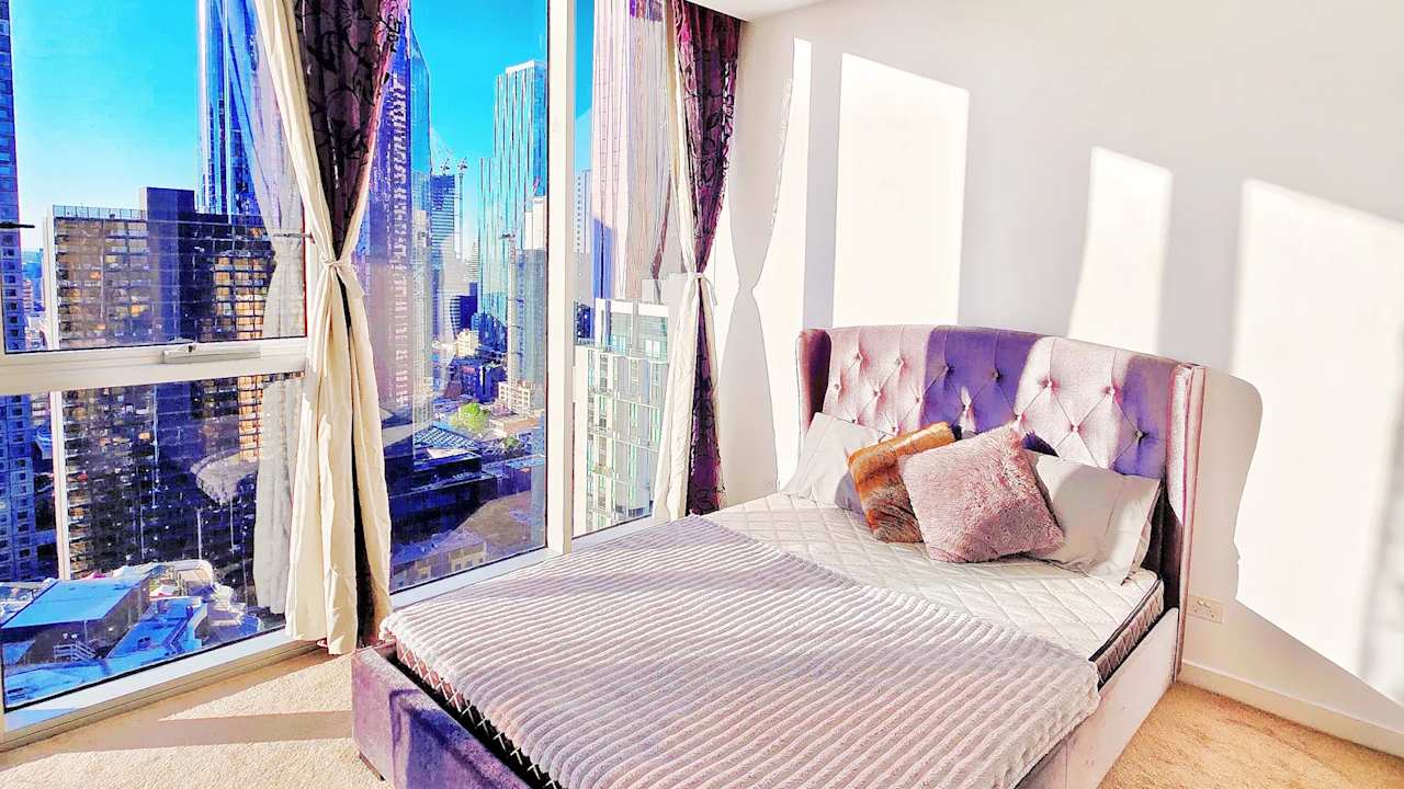 Furnished room with own bathroom