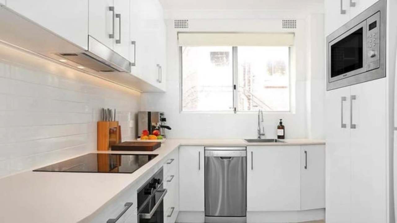 Whole property with 2 rooms for rent