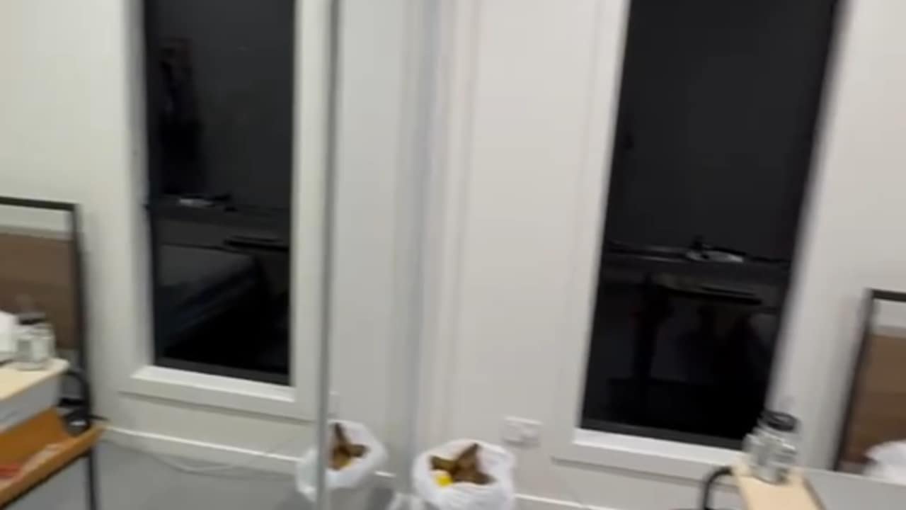 Room in a share house