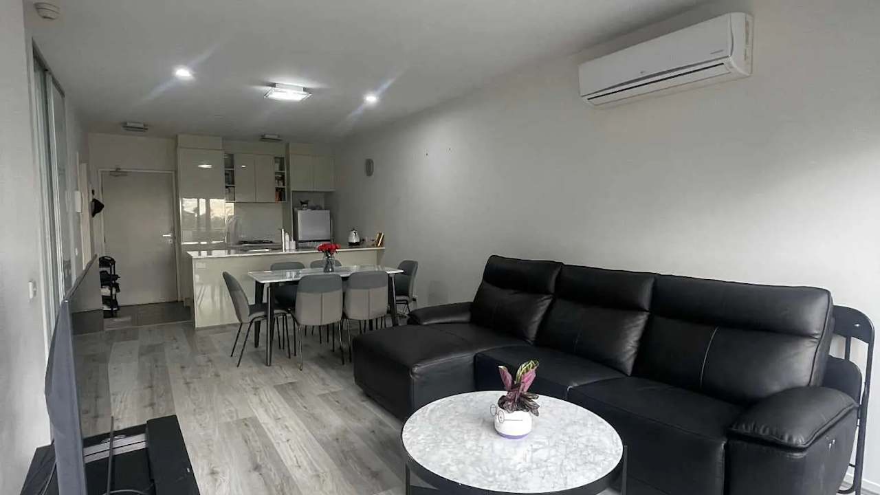 Furnished room with own bathroom