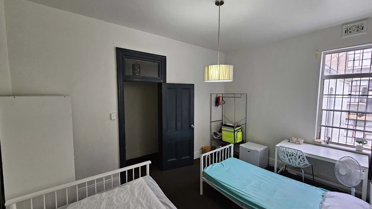 Furnished room in a share house