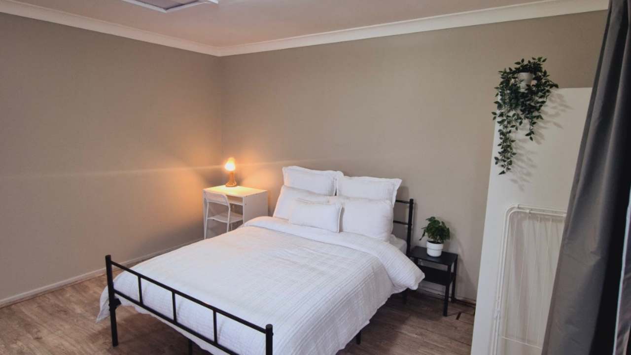 Furnished room granny flat for rent