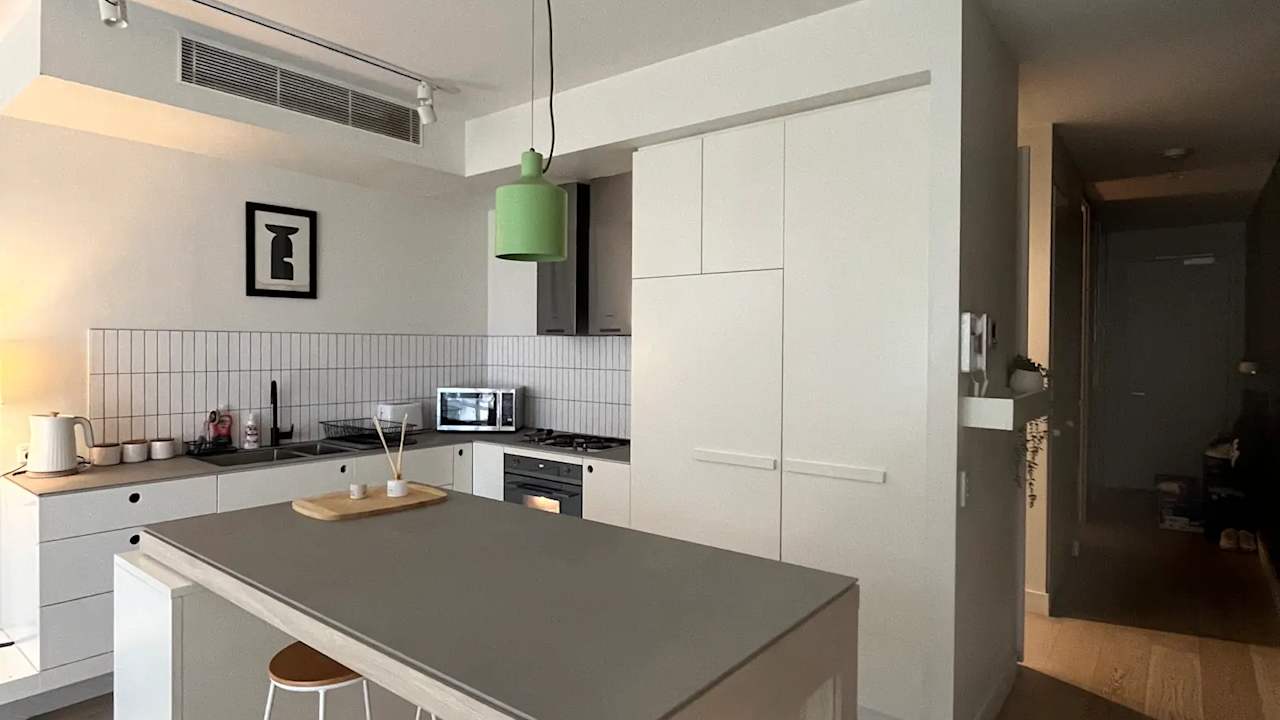 Furnished room studio flat for rent