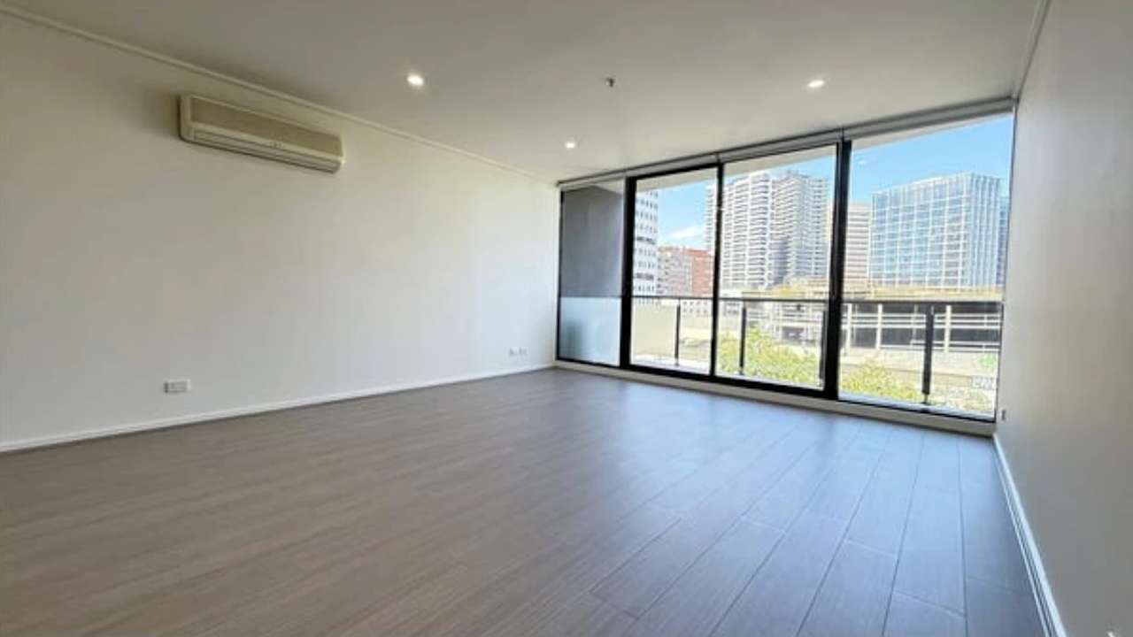 Whole property with 3 rooms for rent