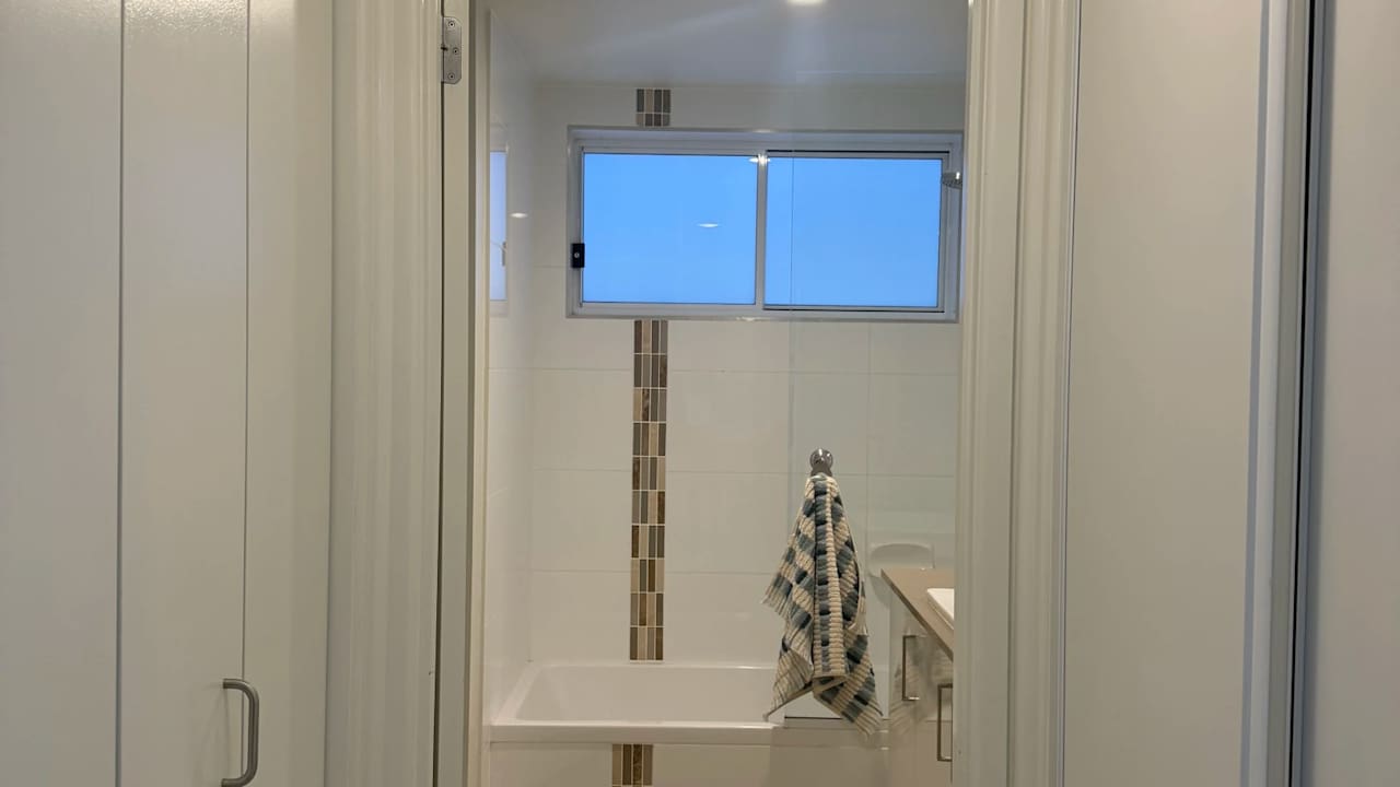 Unfurnished room with own bathroom