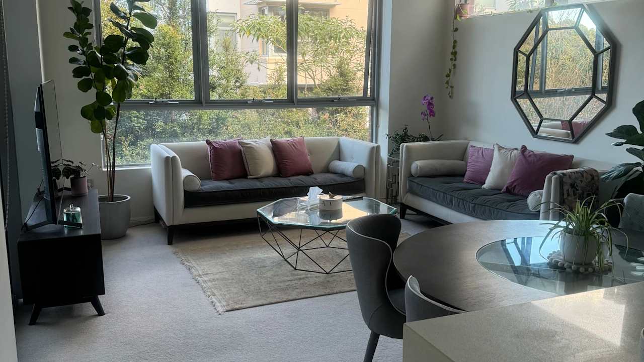 Furnished room with own bathroom