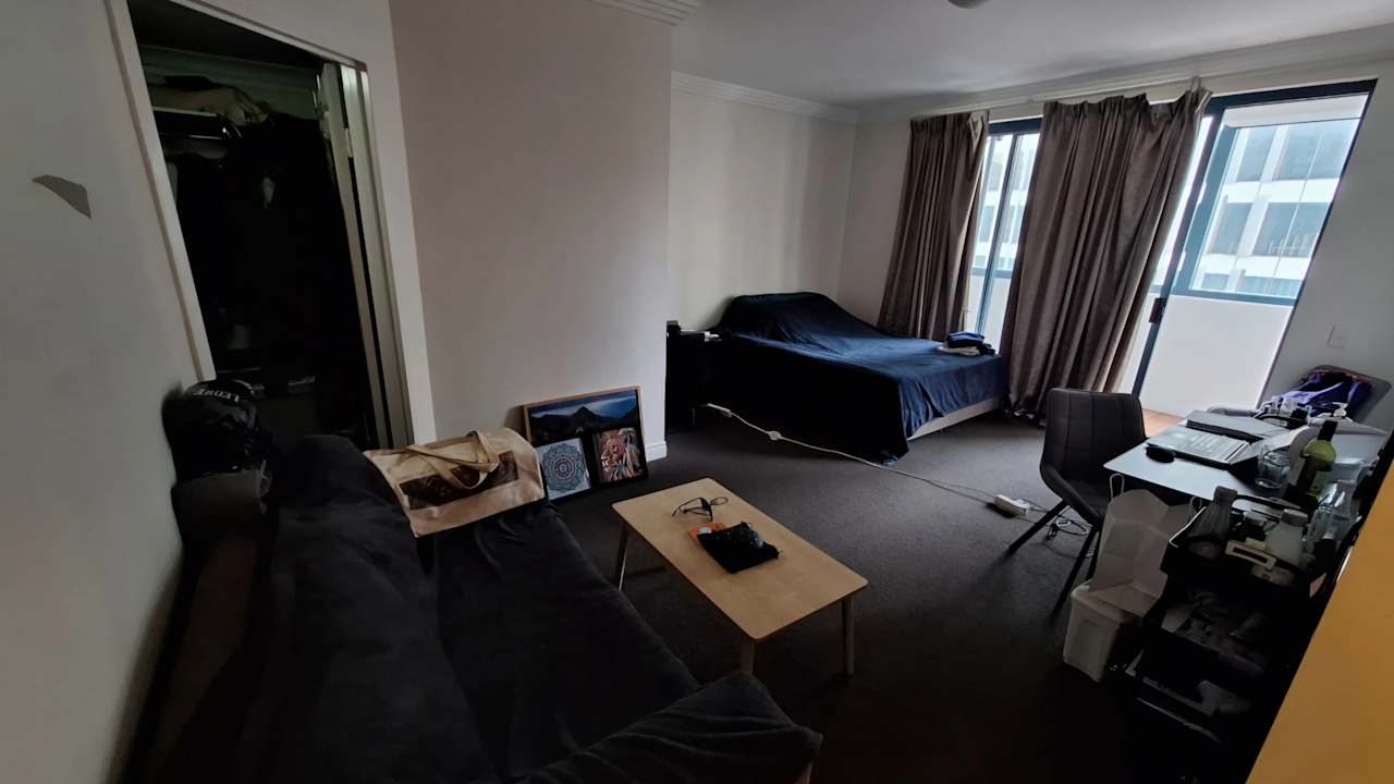 Furnished room with ensuite in a flatshare