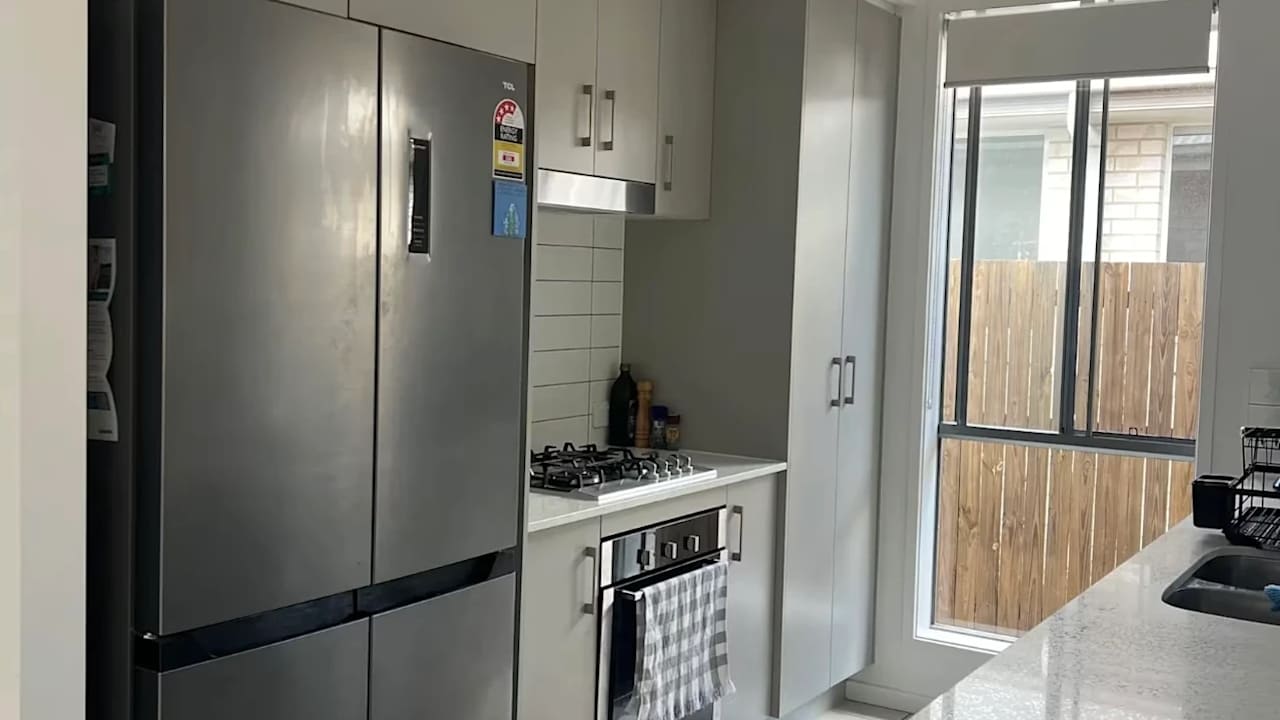 Unfurnished room with own bathroom