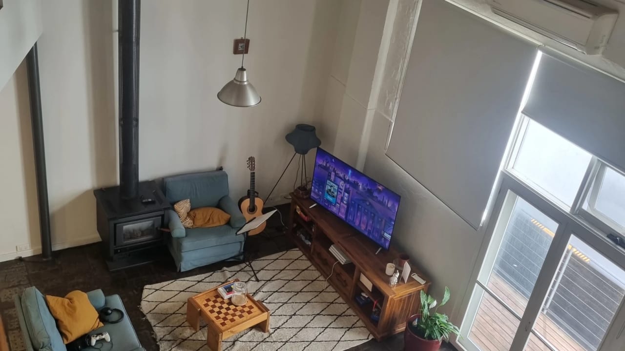 Unfurnished room with ensuite in a flatshare