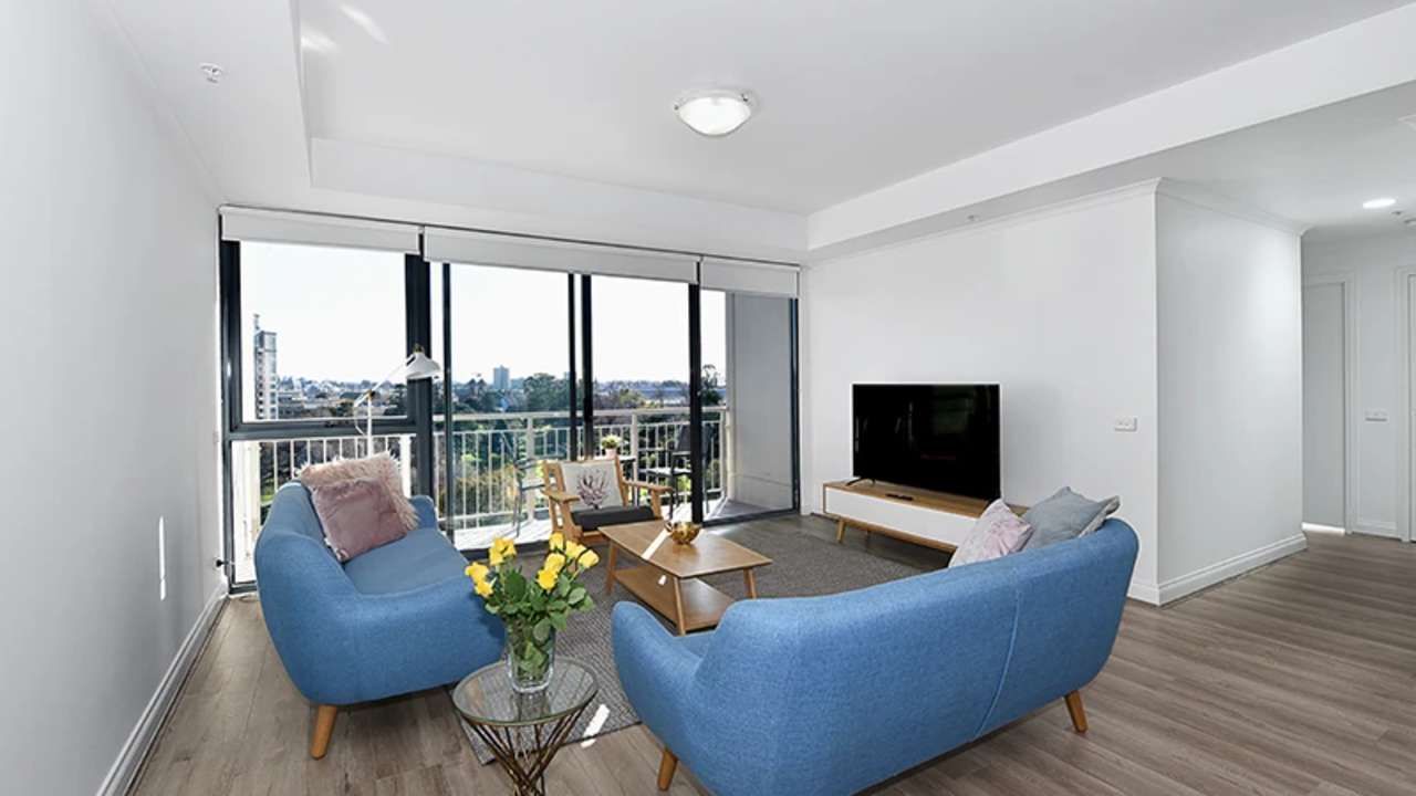 Whole property with 3 rooms for rent